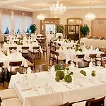 Hotel Waldhotel Nachtigall 4*