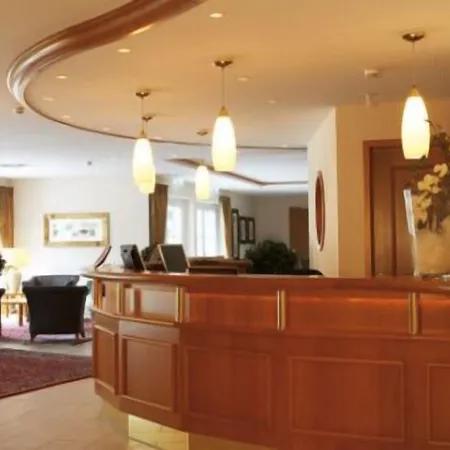 Waldhotel Nachtigall 4*