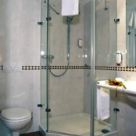 Hotel Waldhotel Nachtigall 4*